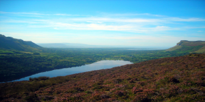 Ruta en coche por las montañas de Waterford